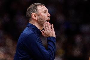 阿德尔曼谈争冠前景：愿承担对我的批评 到赛季末我们会极具威胁 - 资讯配图