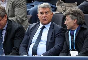 拉波尔塔：哈维和阿莱曼尼被人利用了 将巴萨交给丰特会导致破产 - 资讯配图