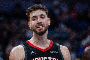 帕金斯:申京既然不喜欢被称“小约基奇” 那么我叫他“不爱防” - 资讯配图