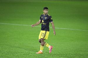 先过语言关！莱昂：刚来曼联完全听不懂英语，我告诉自己必须学好 - 资讯配图