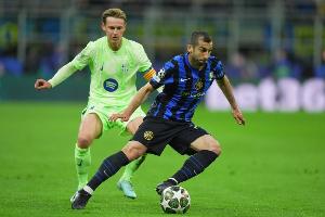 进球网:弗拉泰西获准离队,姆希塔良考虑今夏退役 - 资讯配图