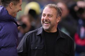 世体：在球队经历高强度硬仗之后，弗里克正在考虑让一些球员轮休 - 资讯配图