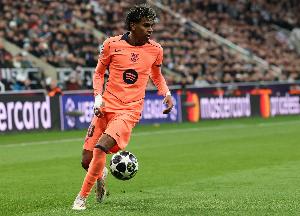 每体聚焦亚马尔罚点:最后时刻展现伟大,顶住压力绝平纽卡斯尔 - 资讯配图