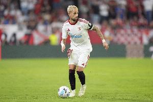 贾努扎伊：亚马尔的技术简直不属于这个世界 希望客场对巴萨赢球 - 资讯配图