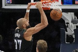 索然无味！戈贝尔4中3得到9分5板4助 正负值-38第二低 - 资讯配图