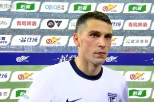 斯坦丘:武汉确实有很多美好回忆 但我现在希望和大连赢更多比赛 - 资讯配图