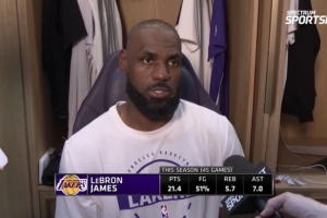 詹姆斯：过去一周我早上中午和赛前都在做复健治疗和训练 - 资讯配图