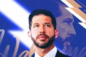 三镇主帅莫拉：我们赛前布置很聪明，有球时比之前更有效率 - 资讯配图