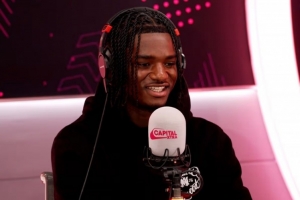 8场仅获7分钟！海文：不介意夏天新帅是谁，带我们取得好成绩就行 - 资讯配图