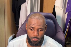 詹姆斯谈复出:我感觉很不错 过去一周我都在照料身体 - 资讯配图