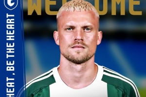 官方:大阪钢巴官宣签下32岁前德国国脚后卫菲利普·马克斯 - 资讯配图