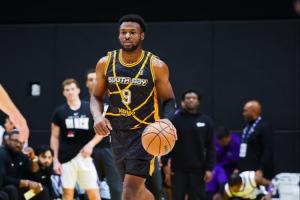 越发高效~布朗尼本季G联盟常规赛保持全胜 场均15.5分进180俱乐部 - 资讯配图