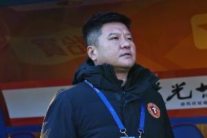 李金羽：恭喜铜梁龙上轮取得中超第1分 希望明天比赛取得理想成绩 - 资讯配图