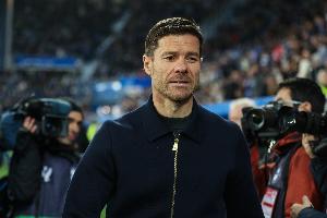 经纪人：阿隆索和利物浦未达协议 他正考虑一些报价以决定未来 - 资讯配图