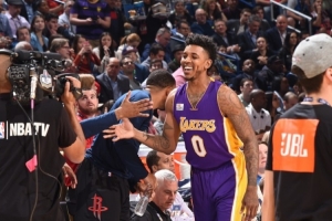 尼克·杨：如果在现在这个时代打球 我就是安东尼·爱德华兹 - 资讯配图