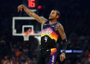 杀疯了！杰伦·格林高难度后仰命中后三分还有 8记三分平生涯最高 - 资讯配图