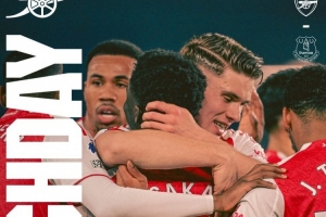 剑指三分!阿森纳发布对阵埃弗顿海报,萨卡、约克雷斯等球员出镜 - 资讯配图