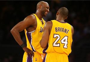 奥多姆称梦见科比给自己送鸡汤 贝弗利：你是嗑药嗑多了别带老科 - 资讯配图