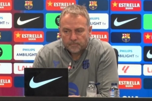 弗里克：11天4战调整阵容空间非常有限 德容有望国际比赛日后复出 - 资讯配图