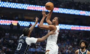 15中12！莫布里生涯首次以80+%命中率砍下25+分 - 资讯配图