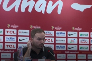 南苏丹主帅:中国队是世界最顶尖队伍之一 我们没放弃在逐渐变好 - 资讯配图