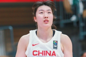 准且全面！罗欣棫半场3记三分球拿下9分2板4助2断 正负值+16最高 - 资讯配图