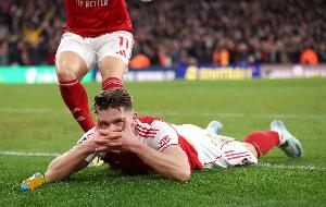 枪迷是否满意？约克雷斯16球追平埃基蒂克，5大联赛新援仅次于3人 - 资讯配图