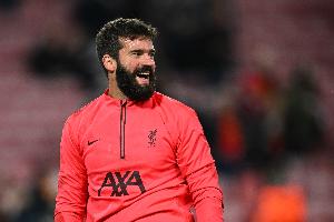 门神留队！经纪人确认：33岁阿利松已经和利物浦完成续约 - 资讯配图