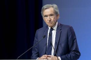 最富有球队老板：巴黎FC老板1710亿第1，克伦克第12，蔡崇信第22 - 资讯配图