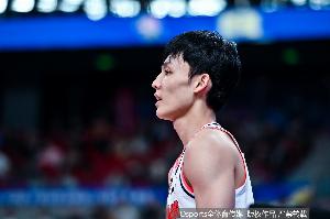 命中率仅15.6%!广东三分32投仅5中 徐杰&胡明轩三分合计10中1 - 资讯配图