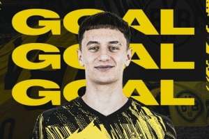 18岁零64天!雷吉亚尼成历史上在德甲进球的最年轻意大利球员 - 资讯配图