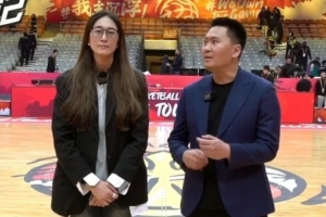 隋菲菲：不论年轻运动员还是老运动员 王思雨是少有的大心脏球员 - 资讯配图