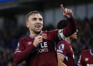 鲍文：面对曼城时我们的防守非常出色，拿到了非常关键的1分 - 资讯配图