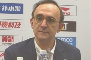 乌戈：广东是四强球队拿过很多冠军 我们全场比赛都统治了篮板球 - 资讯配图