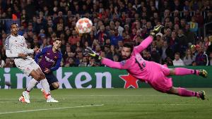 罗马诺:利物浦激活续约选项,将阿利松的合同延长至2027年6月 - 资讯配图