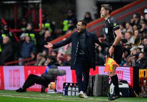 合同剩6年！记者：切尔西高层担忧罗塞尼尔能力，可能今夏换帅 - 资讯配图