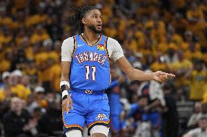 森林狼22次失误！乔：只要防守端执行好战术 他们就会频繁失误 - 资讯配图