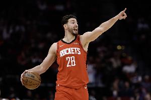 上一场缺战鹈鹕!明日火箭大战湖人 申京状态升级为出战成疑 - 资讯配图