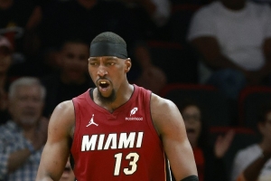 麦坎茨：卢卡&大帝&米球70分都是堂堂正正拿的 科比也没故意要球 - 资讯配图