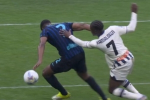 都体：国米的愤怒由来已久，米兰德比就认为里奇有手球但没判点球 - 资讯配图