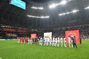 足球报：铜梁龙“演唱会+球赛”模式得到赞赏，但并非每队都适用 - 资讯配图