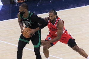 尼克·杨:坎宁安和布朗比小卡更值得进一阵 后者应该是二阵 - 资讯配图