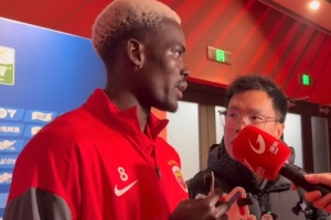 让·克劳德:攻入生涯首球不知如何形容,我们是个非常好的团队 - 资讯配图