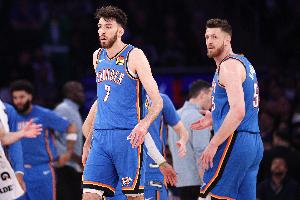 12板3助2帽!切特:哈滕上场会去拼每个能帮球队赢球的细节 - 资讯配图