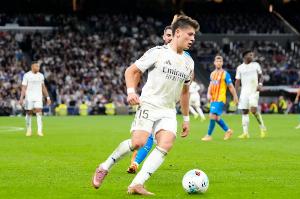 被打破队史最远进球纪录,皇马名宿:居莱尔的进球我看了有30遍 - 资讯配图