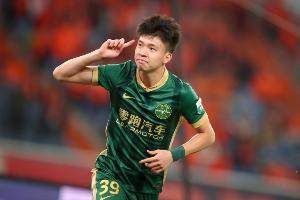 东体：王钰栋进球减轻个人压力，浙江队把积分“转正”留到下轮 - 资讯配图