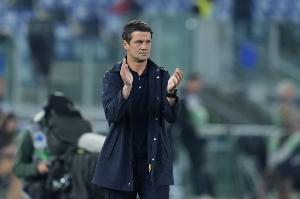 给了机会不中用!国米战平+遭争议判罚,但米兰输球再送1分优势 - 资讯配图