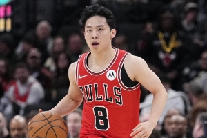 表现十分积极！河村勇辉得5分1板2助 连造对方三分犯规+进攻犯规 - 资讯配图