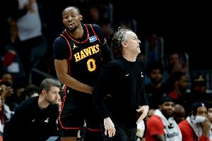 正负值-8全队最低！库明加19分钟7中2拿到7分8板 有2失误3犯规 - 资讯配图