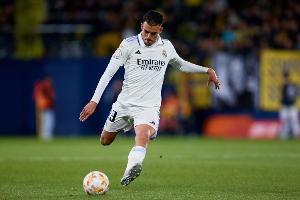 记者:皇马希望塞巴略斯在今夏离队,他的合同2027年才到期 - 资讯配图